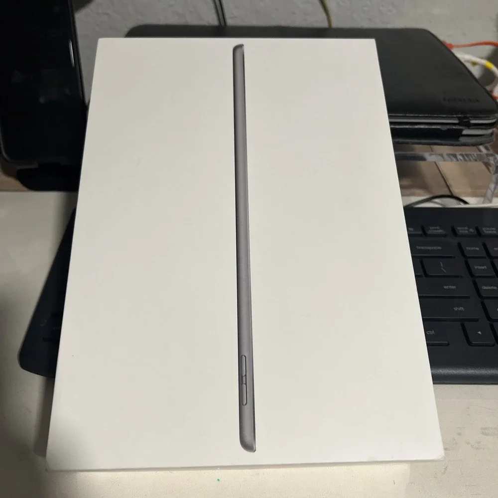 Empty Box for Apple MK2K3LL/A iPad Wi-Fi 64GB Space Gray 9th Generation No iPad